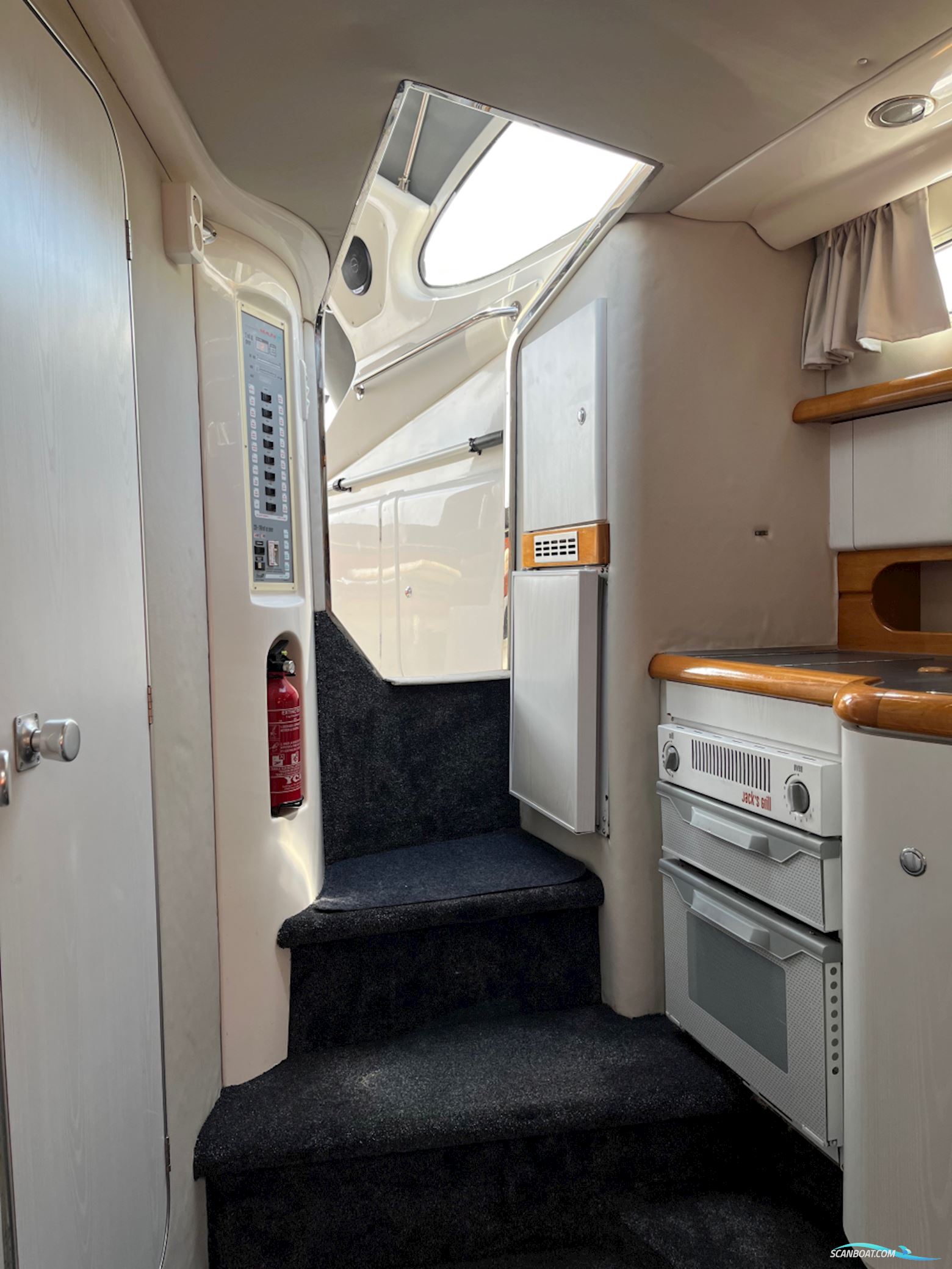 Sealine 310 Ambassador