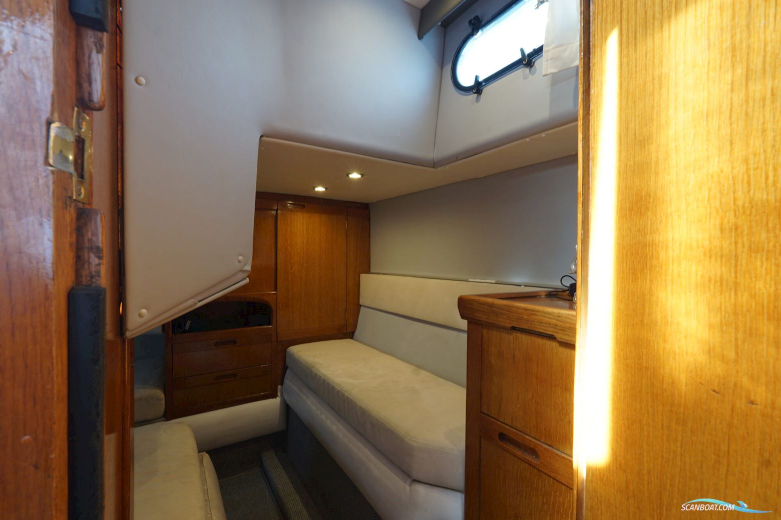 Sealine 328 Sport Bridge