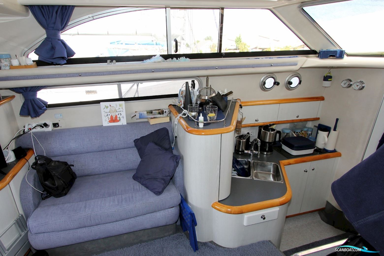 Sealine 350 Flybridge