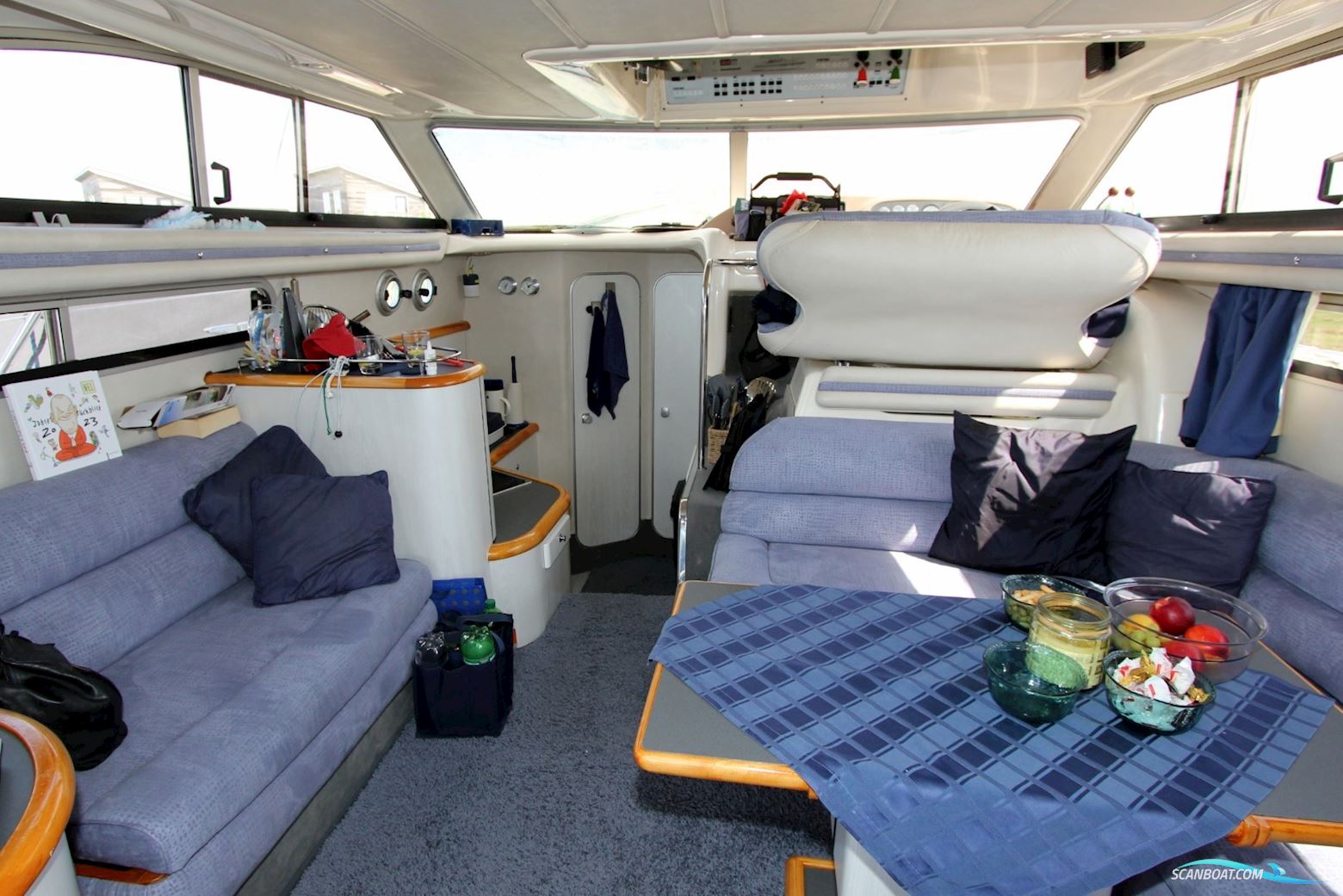 Sealine 350 Flybridge