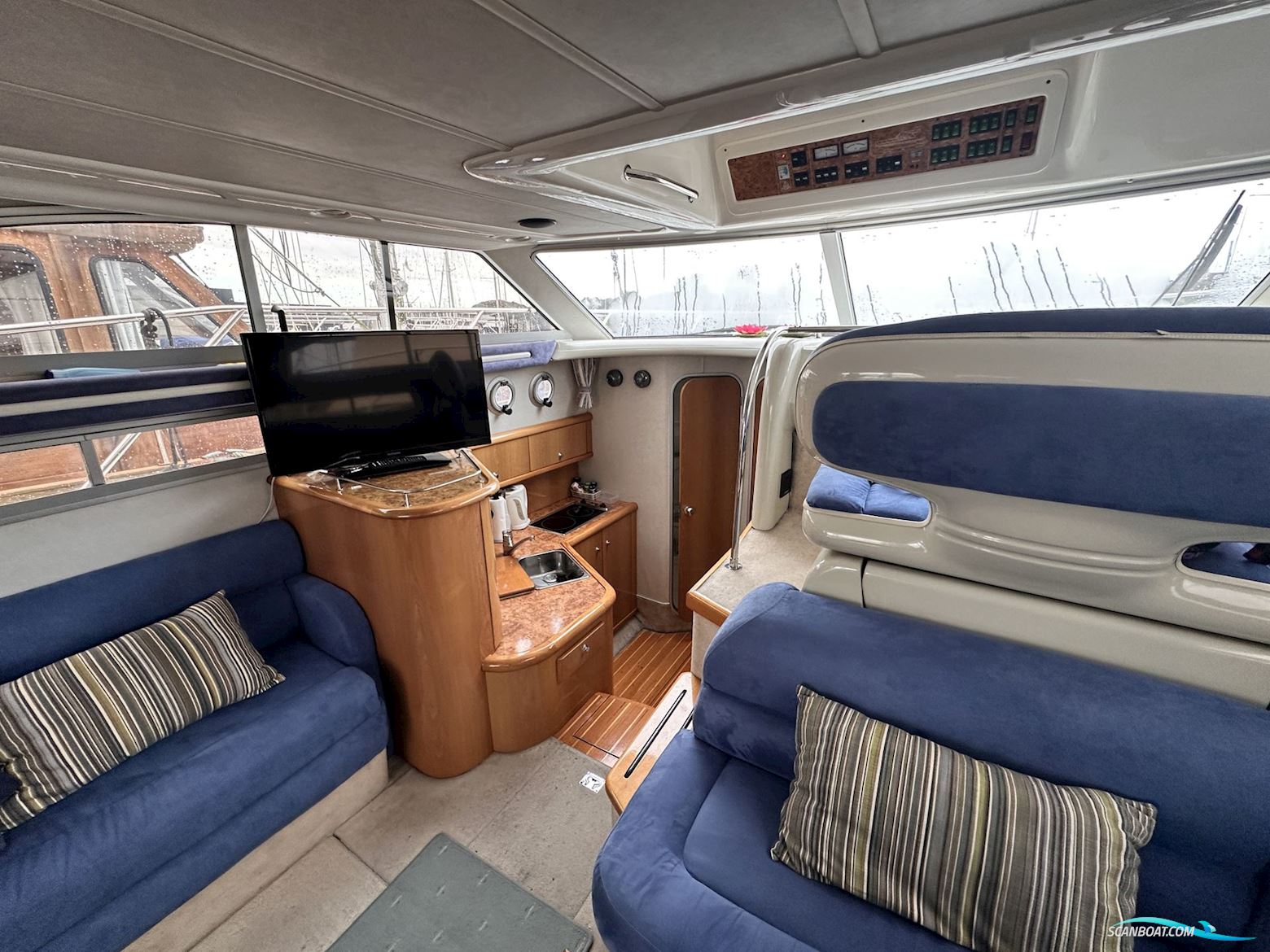 Sealine 360 F