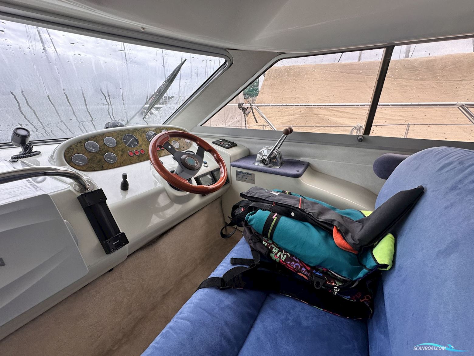 Sealine 360 F