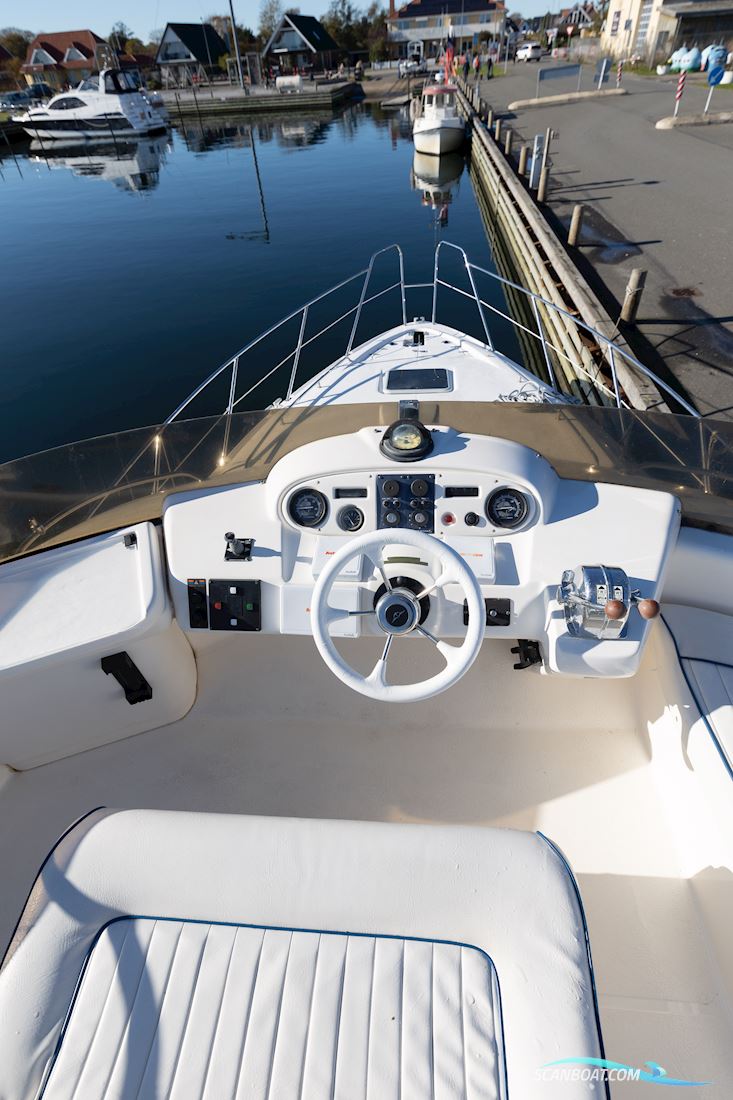 Sealine 360
