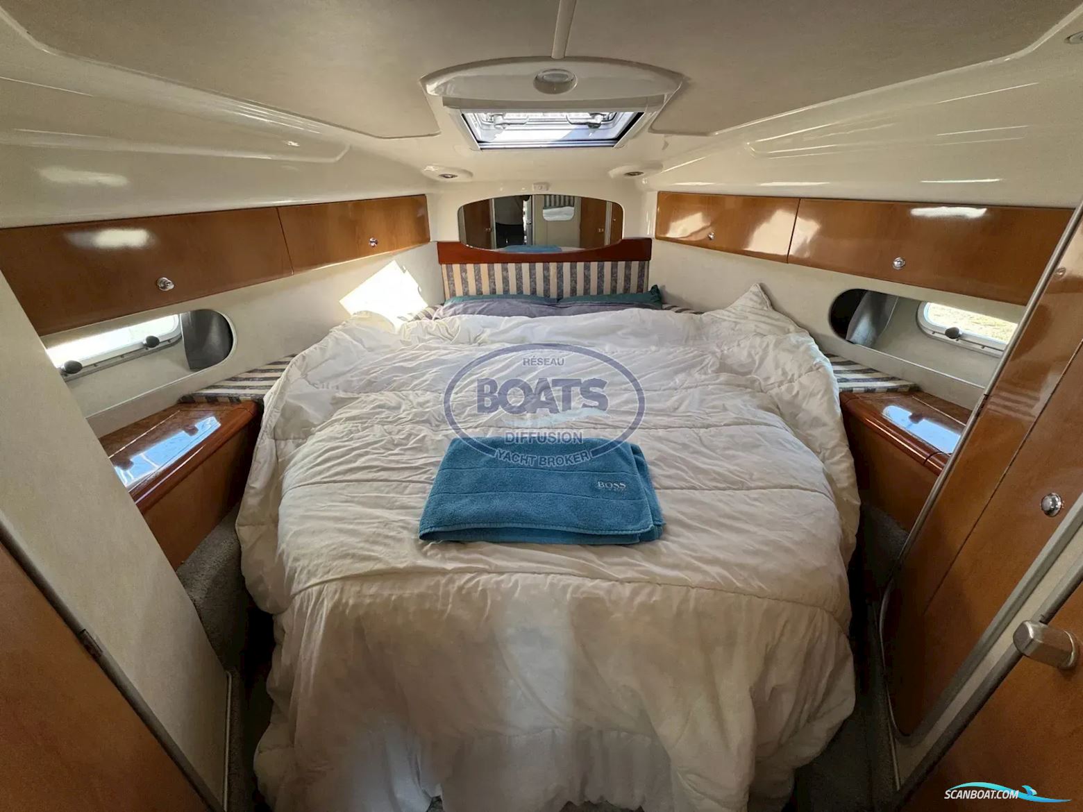 Sealine 360 STATESMAN