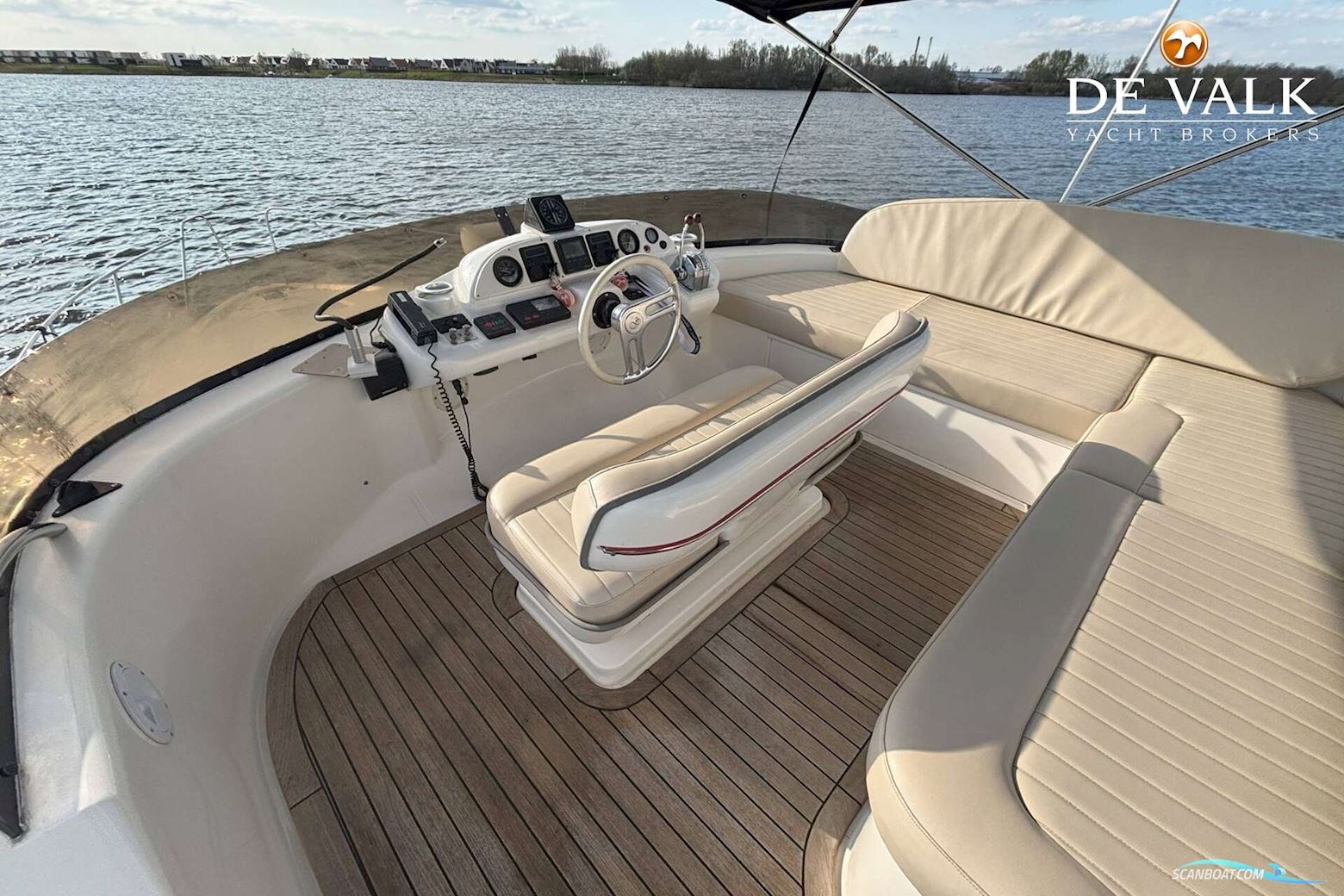 Sealine 390 Fly