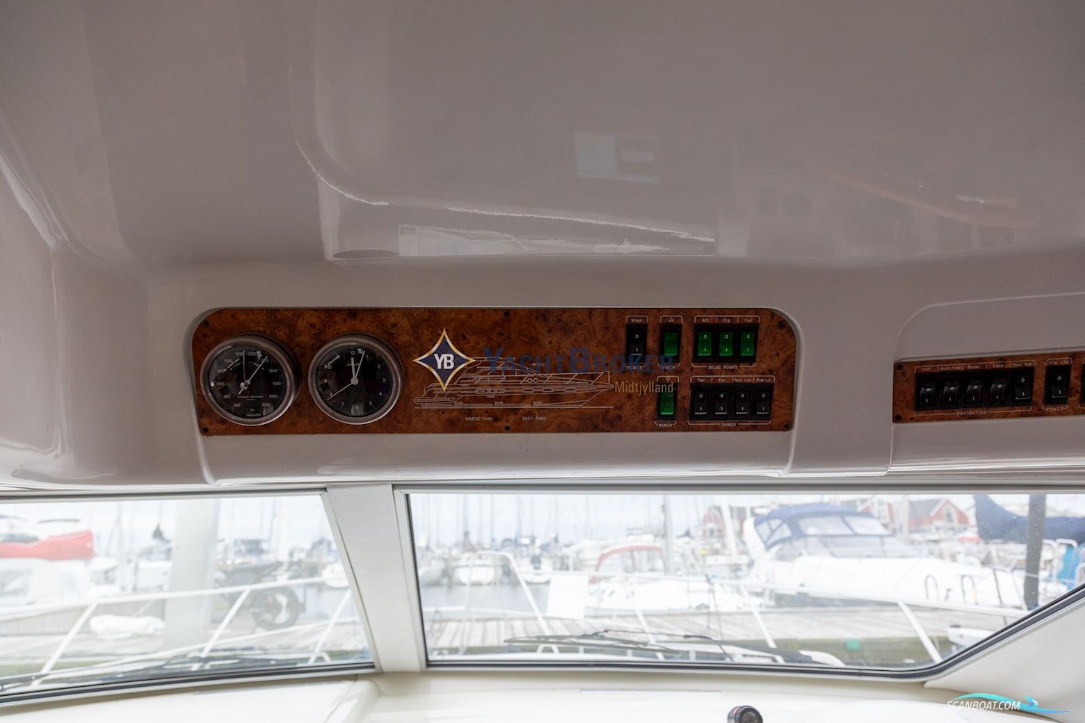 Sealine 420 Statesman