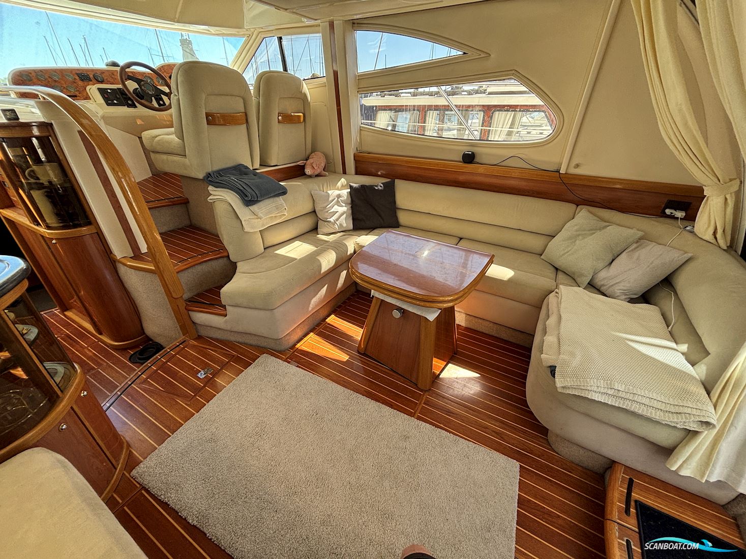 Sealine 42.5