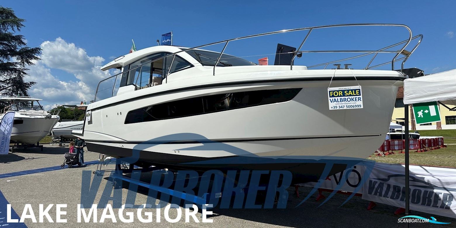 Sealine C335V Motorbåd 2021, med Suzuki BF motor, Italien