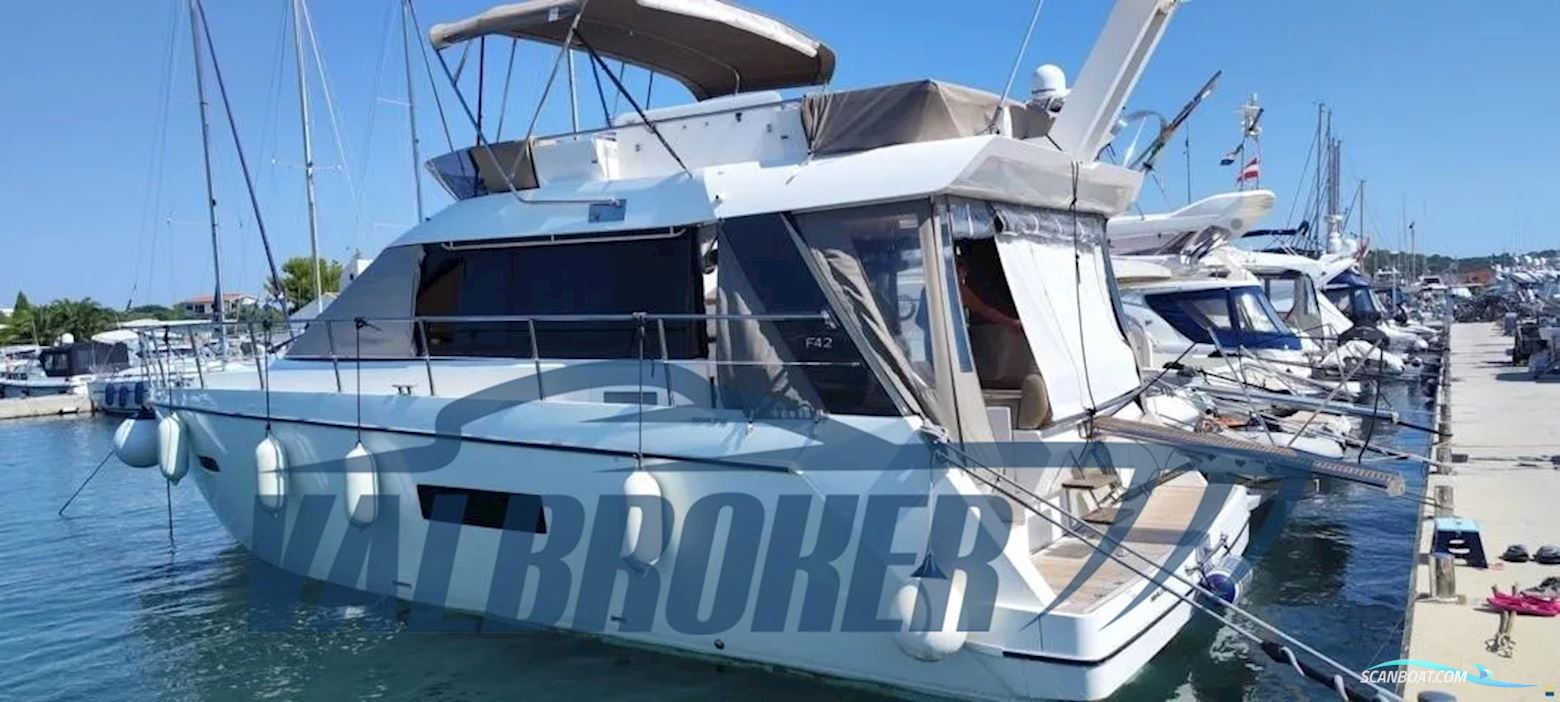 Sealine F 42 Motorbåd 2012, med Volvo Penta Ips 600 motor, Kroatien
