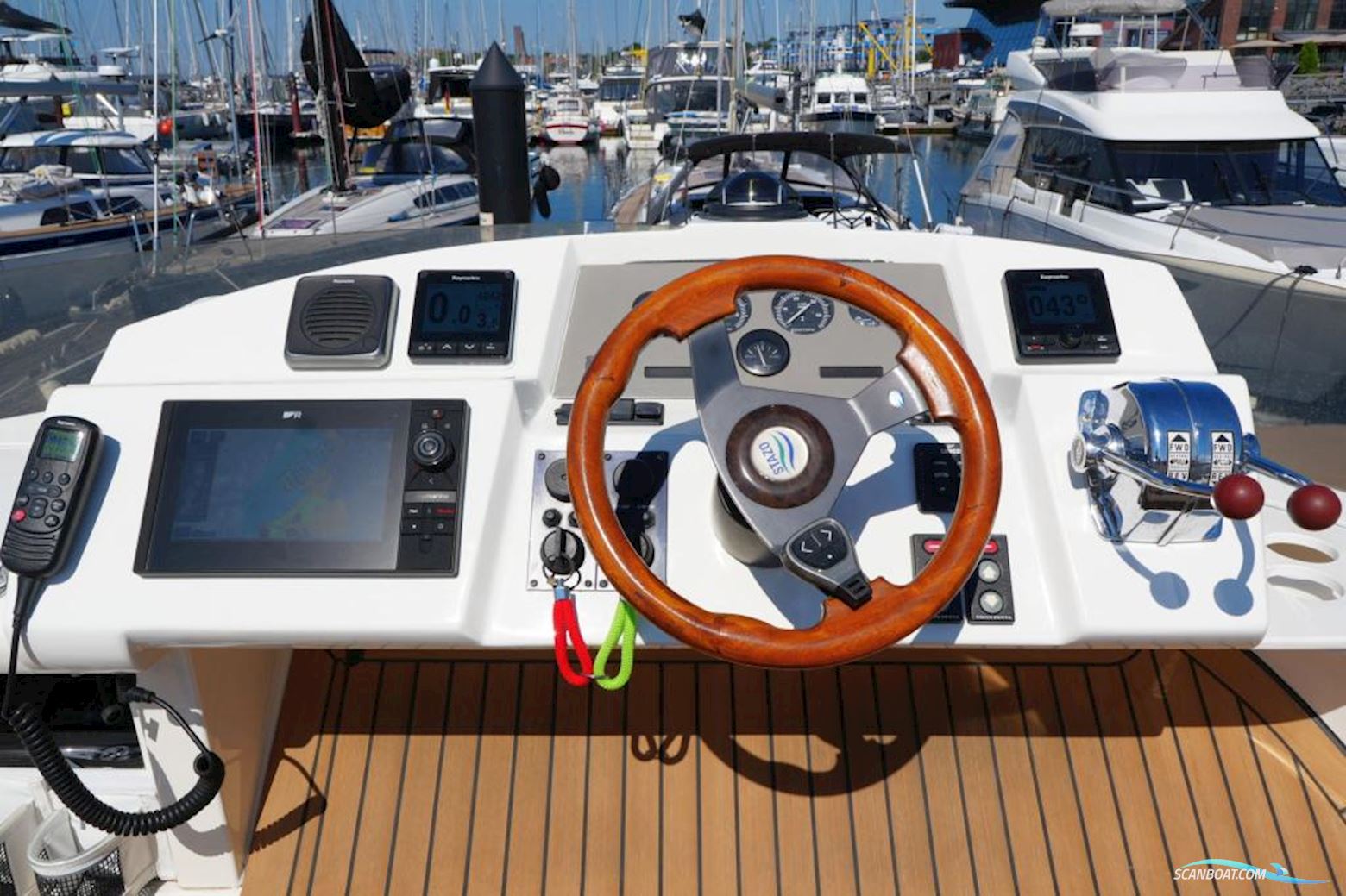 Sealine F34