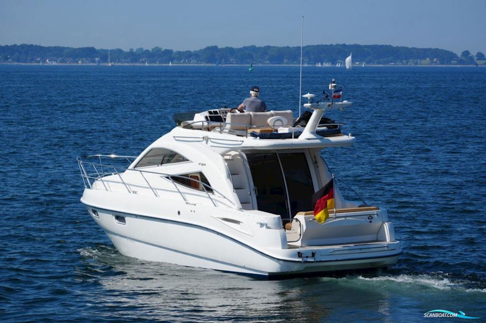 Sealine F34