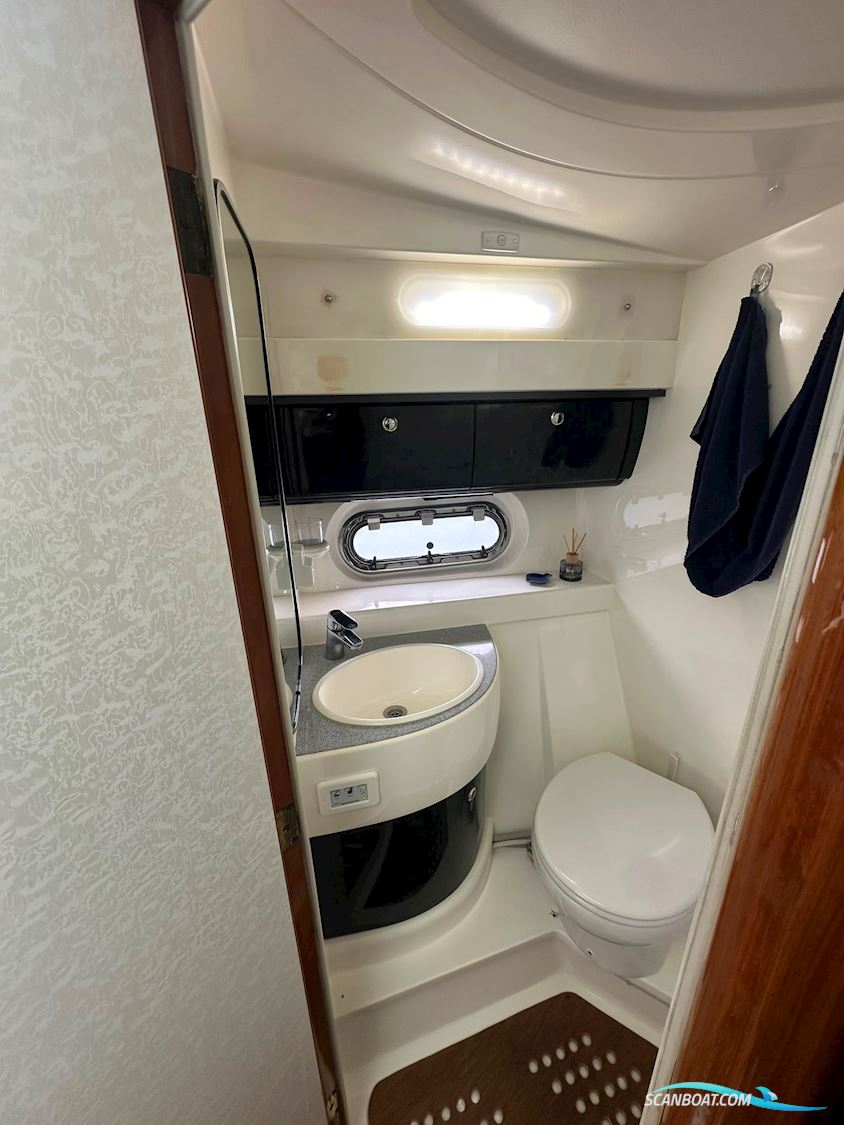 Sealine F37