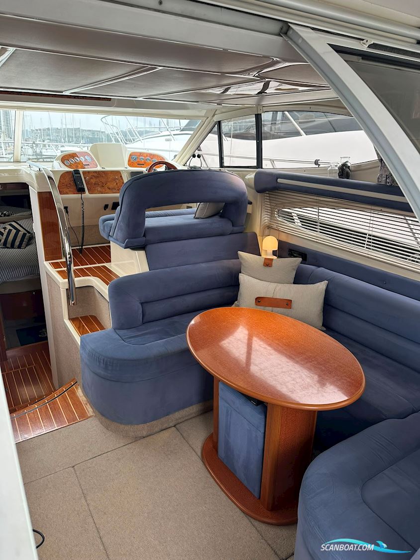 Sealine F37
