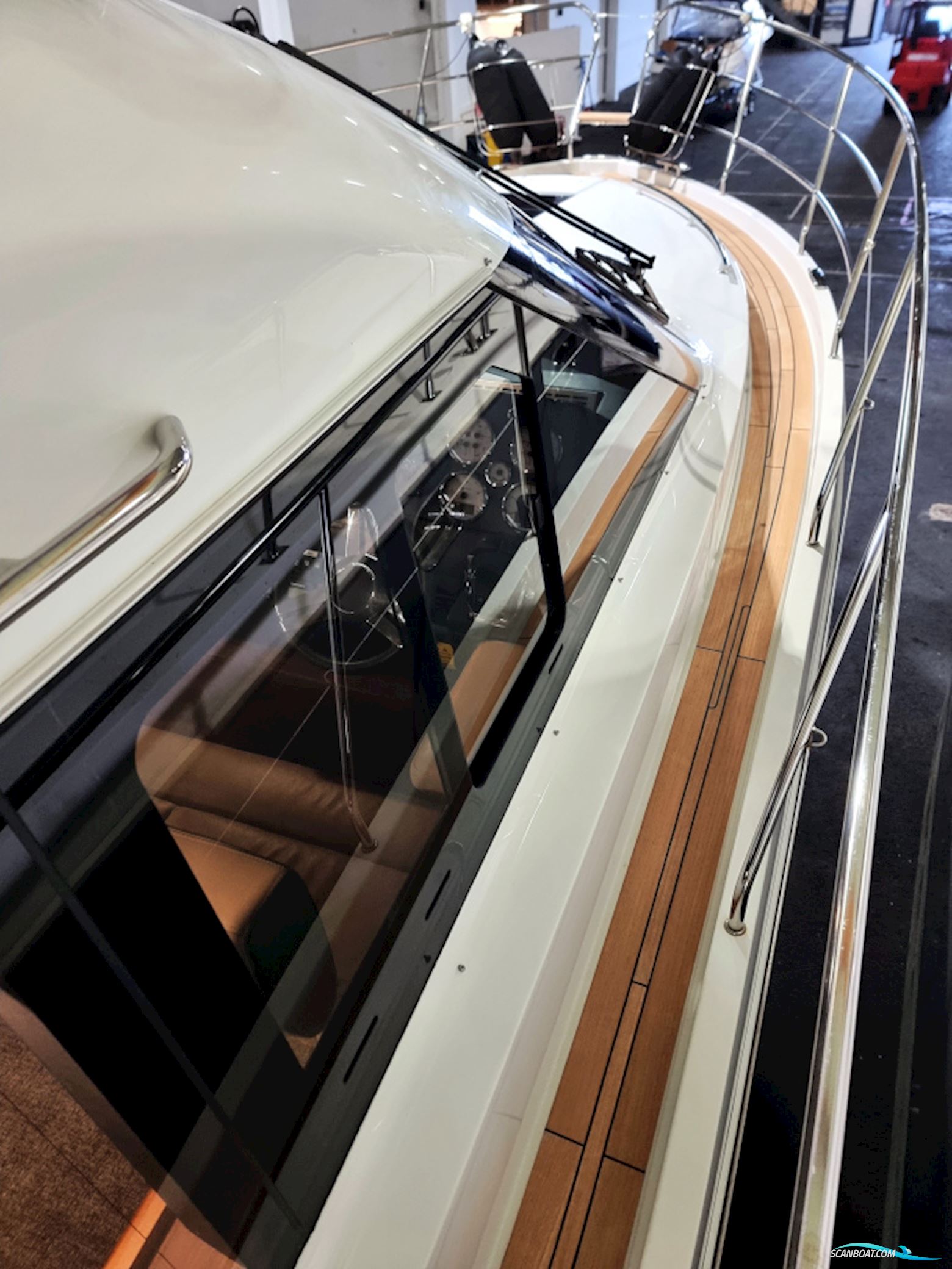 Sealine F380 Volvo Penta D6-330 EVC