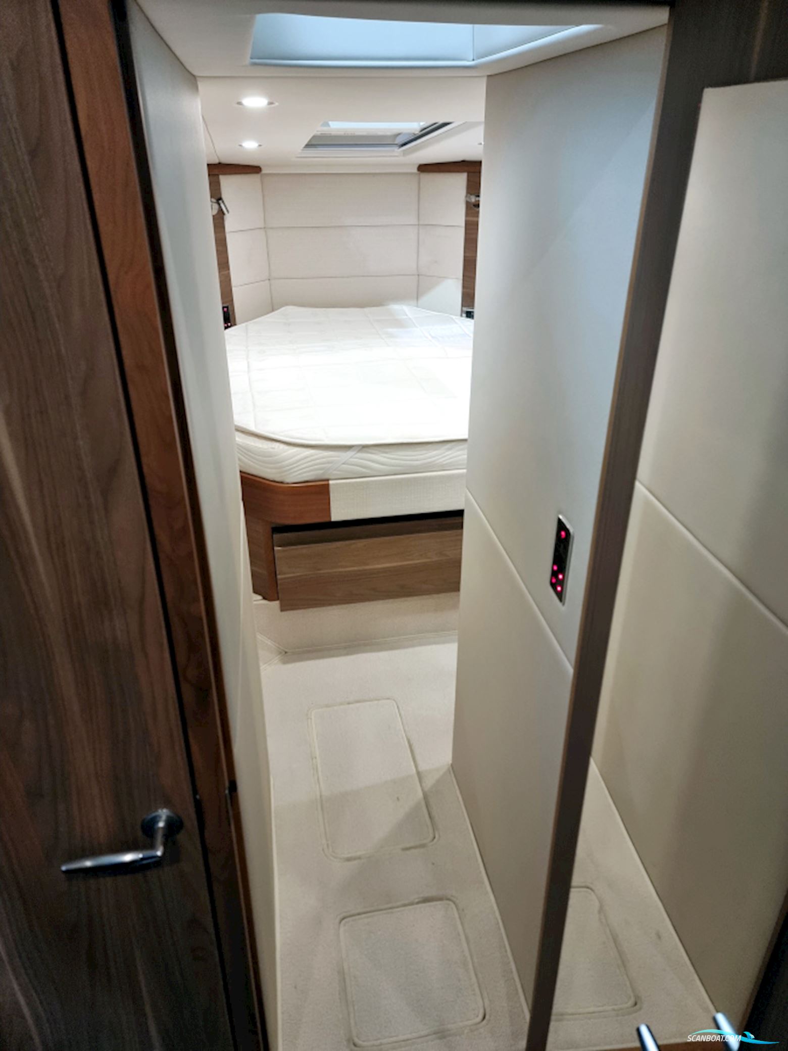 Sealine F380 Volvo Penta D6-330 EVC