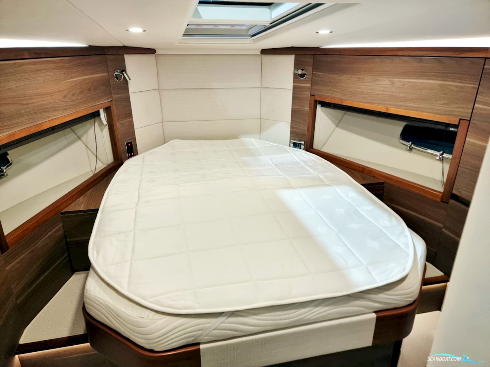 Sealine F380 Volvo Penta D6-330 Evc