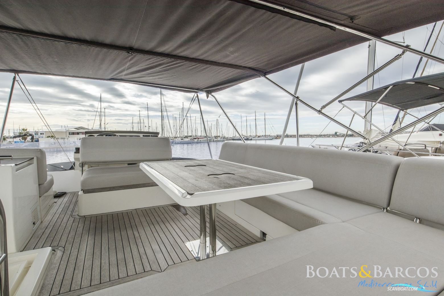 Sealine F42