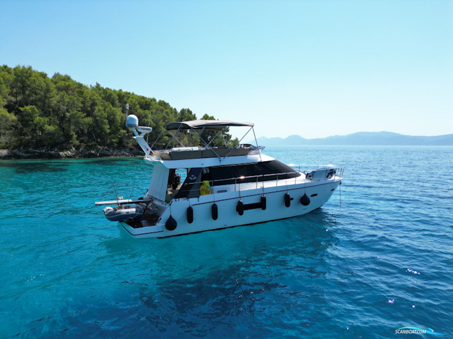 Sealine F42/450 Motorbåd 2011, med Volvo Penta Ips-600 motor, Kroatien