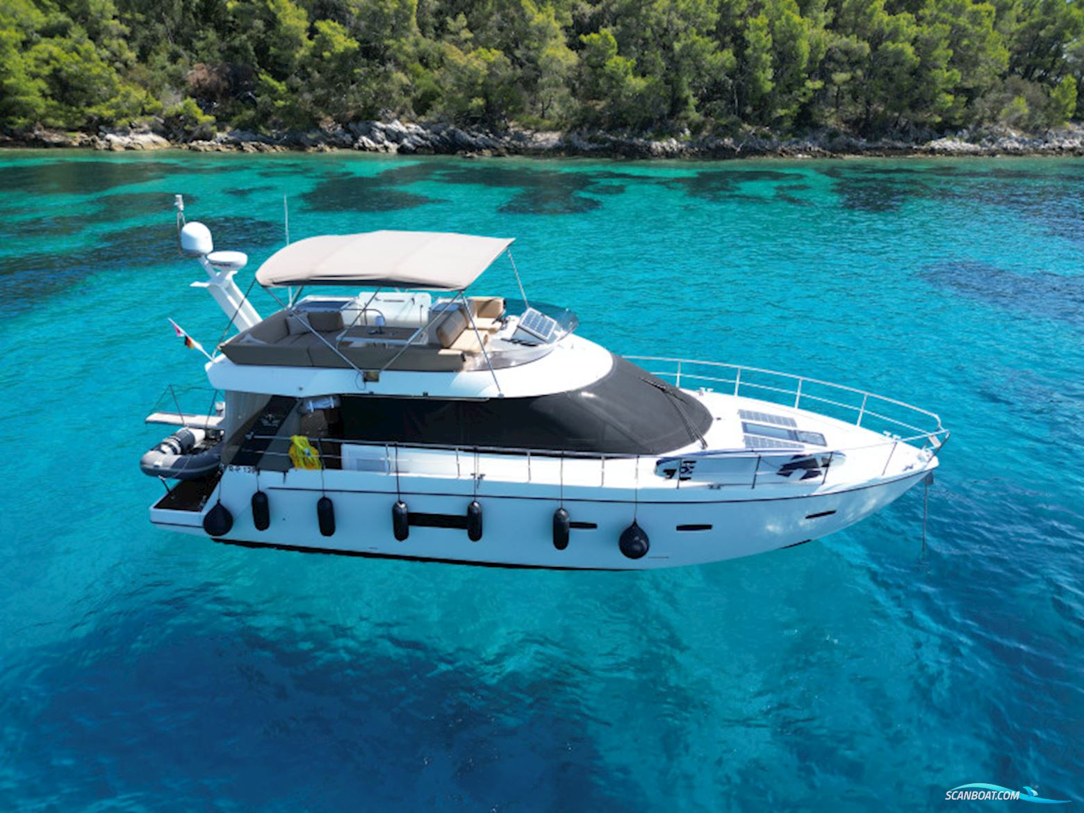 Sealine F42/450