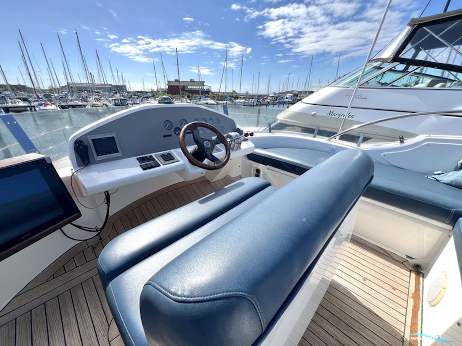 Sealine F43
