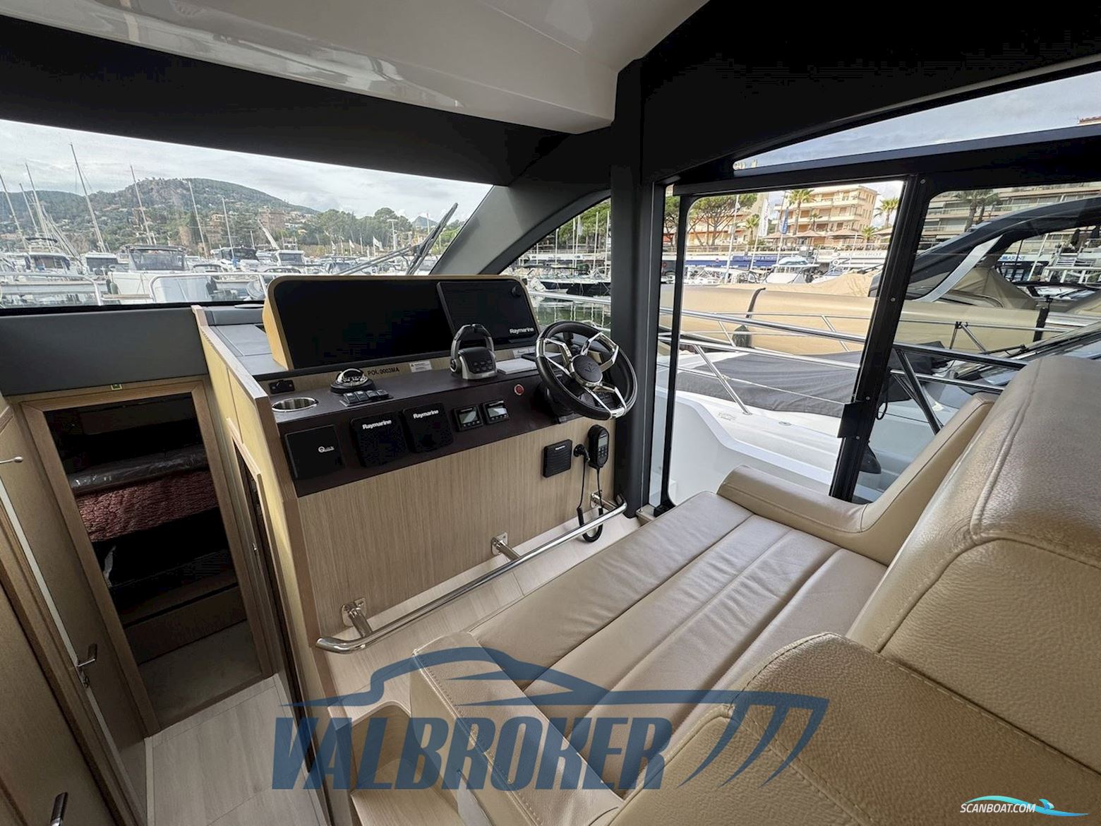 Sealine F430