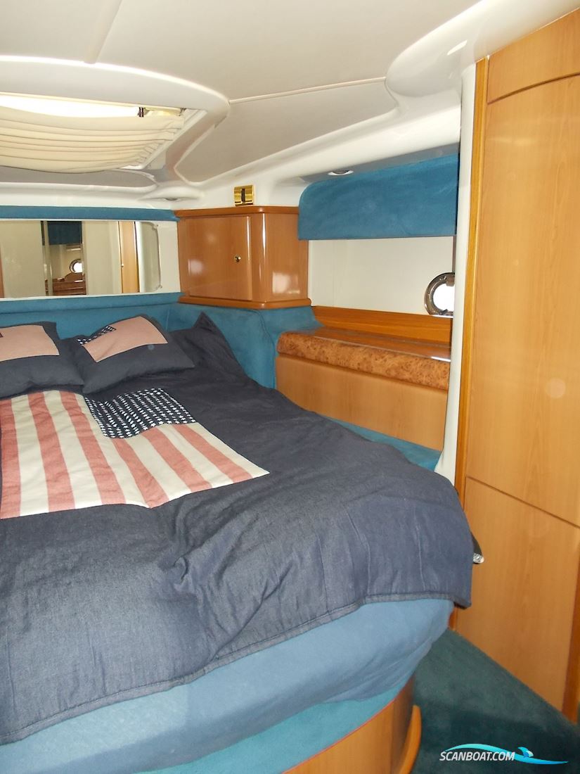 Sealine F44