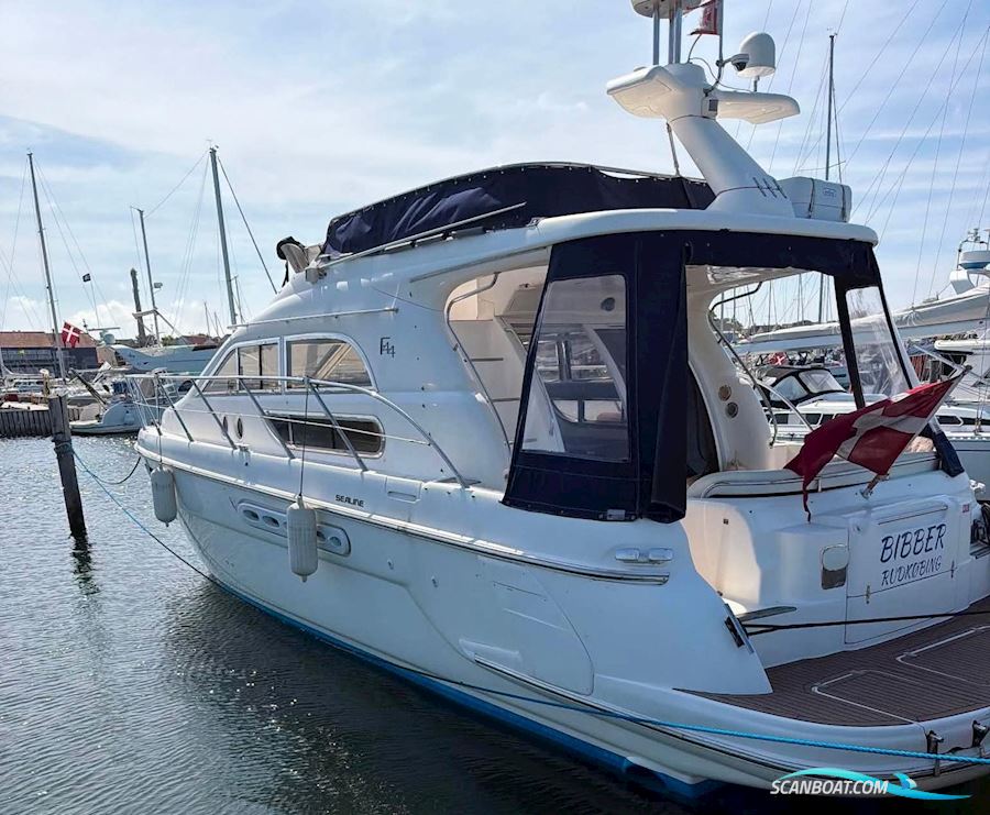Sealine F44 Motorbåd 1999, med Cummins motor, Danmark