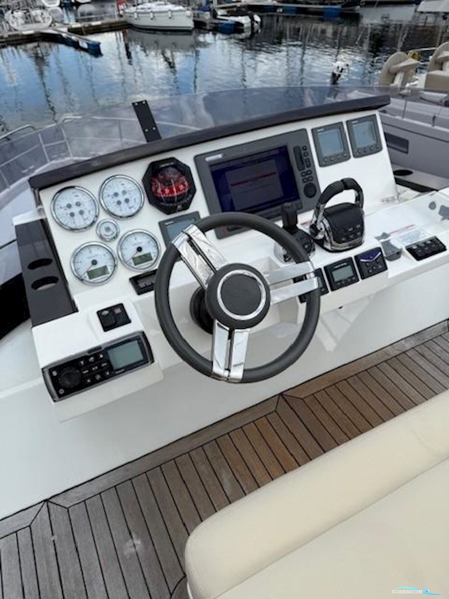 Sealine F450 IPS-600 Antriebe