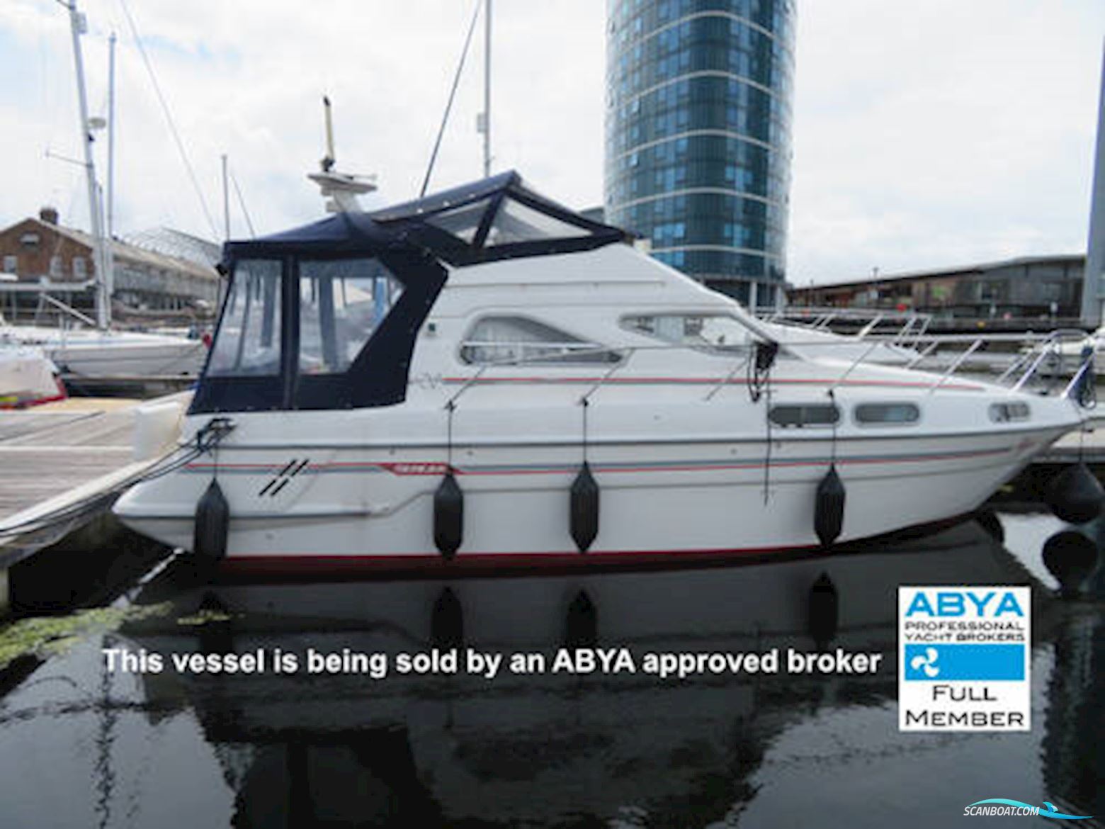 Sealine International 310 Statesman Motorbåd 1991, med Volvo AQ431 motor, England