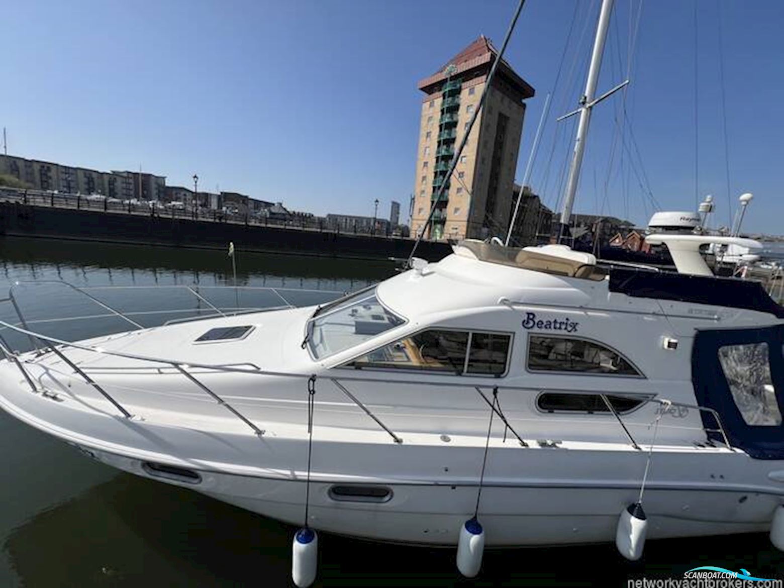 Sealine International 330 Statesman