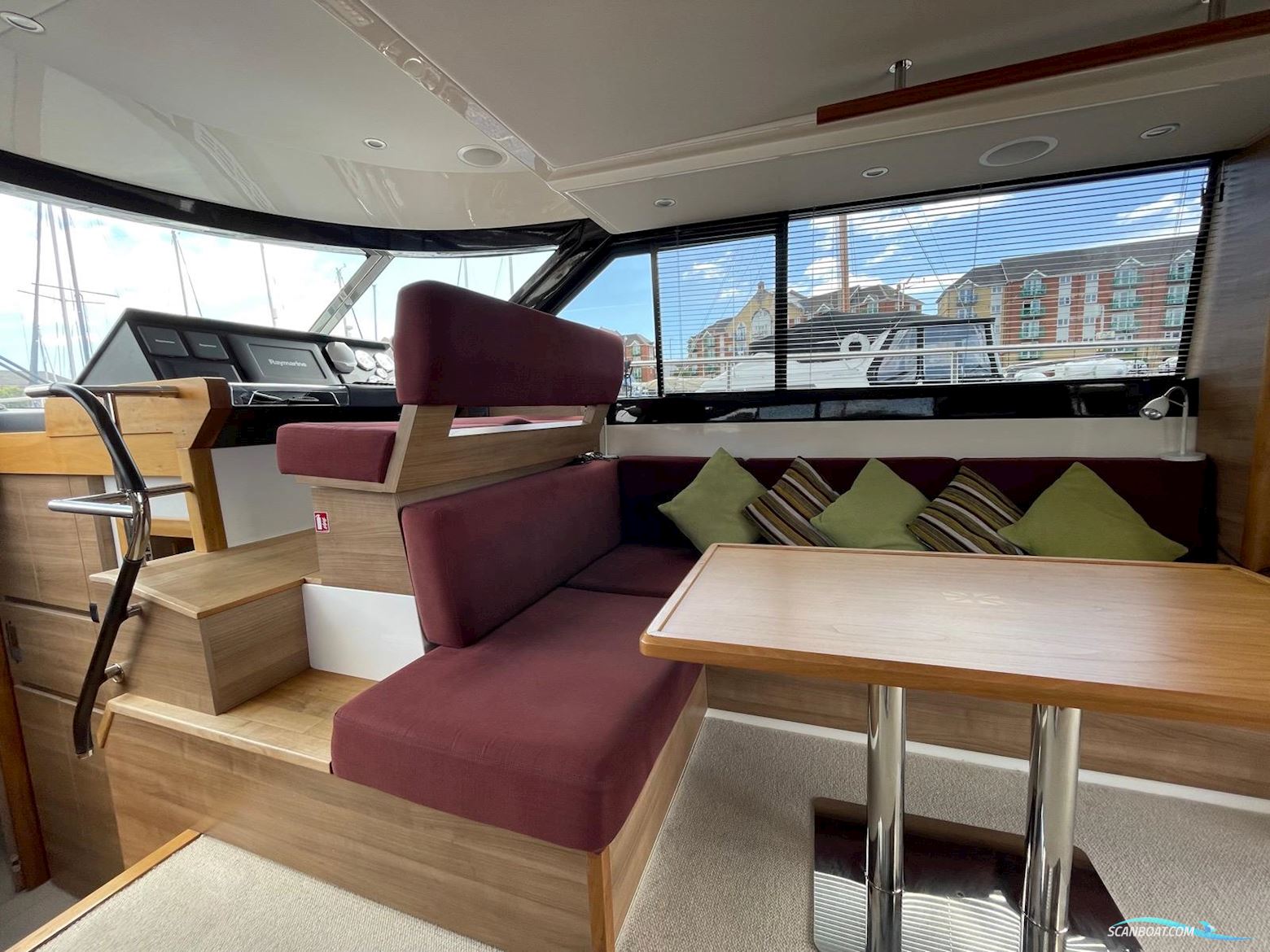 Sealine International F42