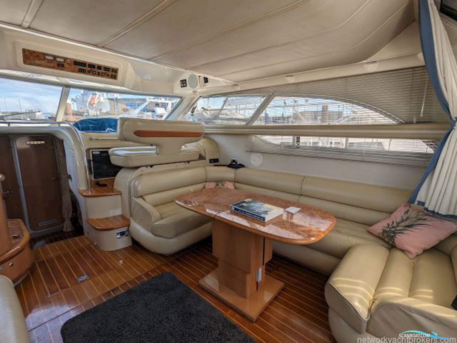 Sealine International F43