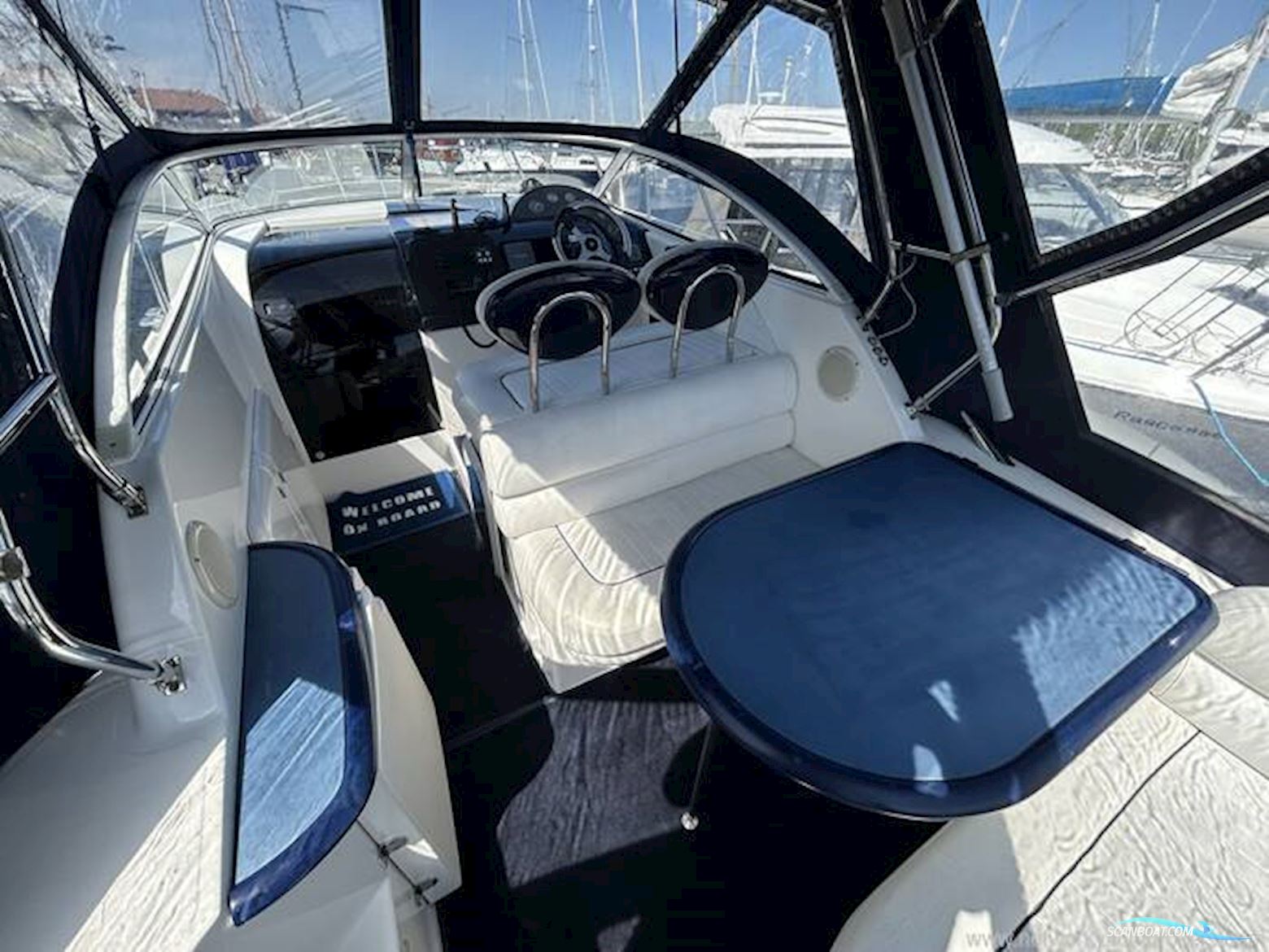 Sealine International S23