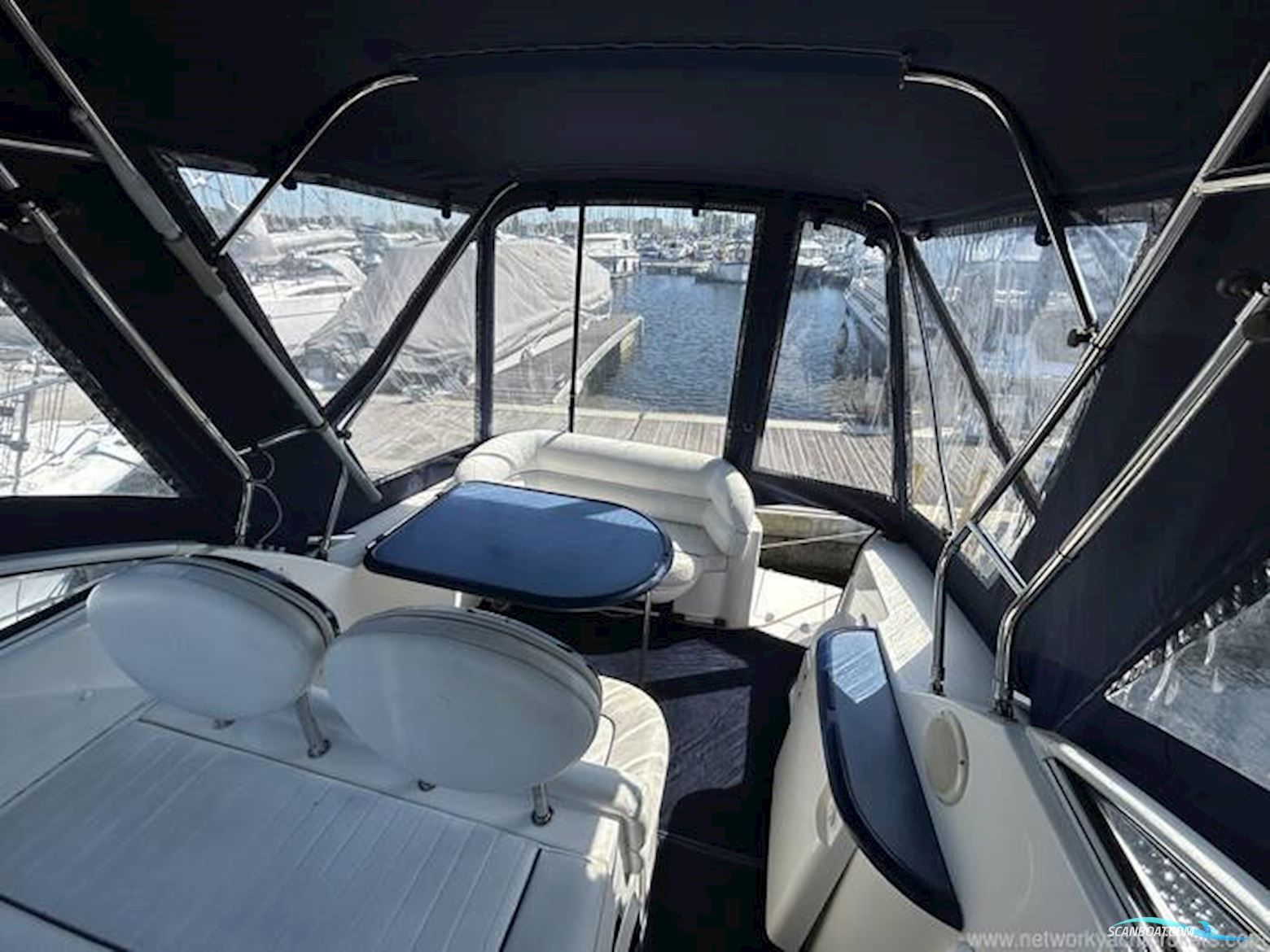 Sealine International S23