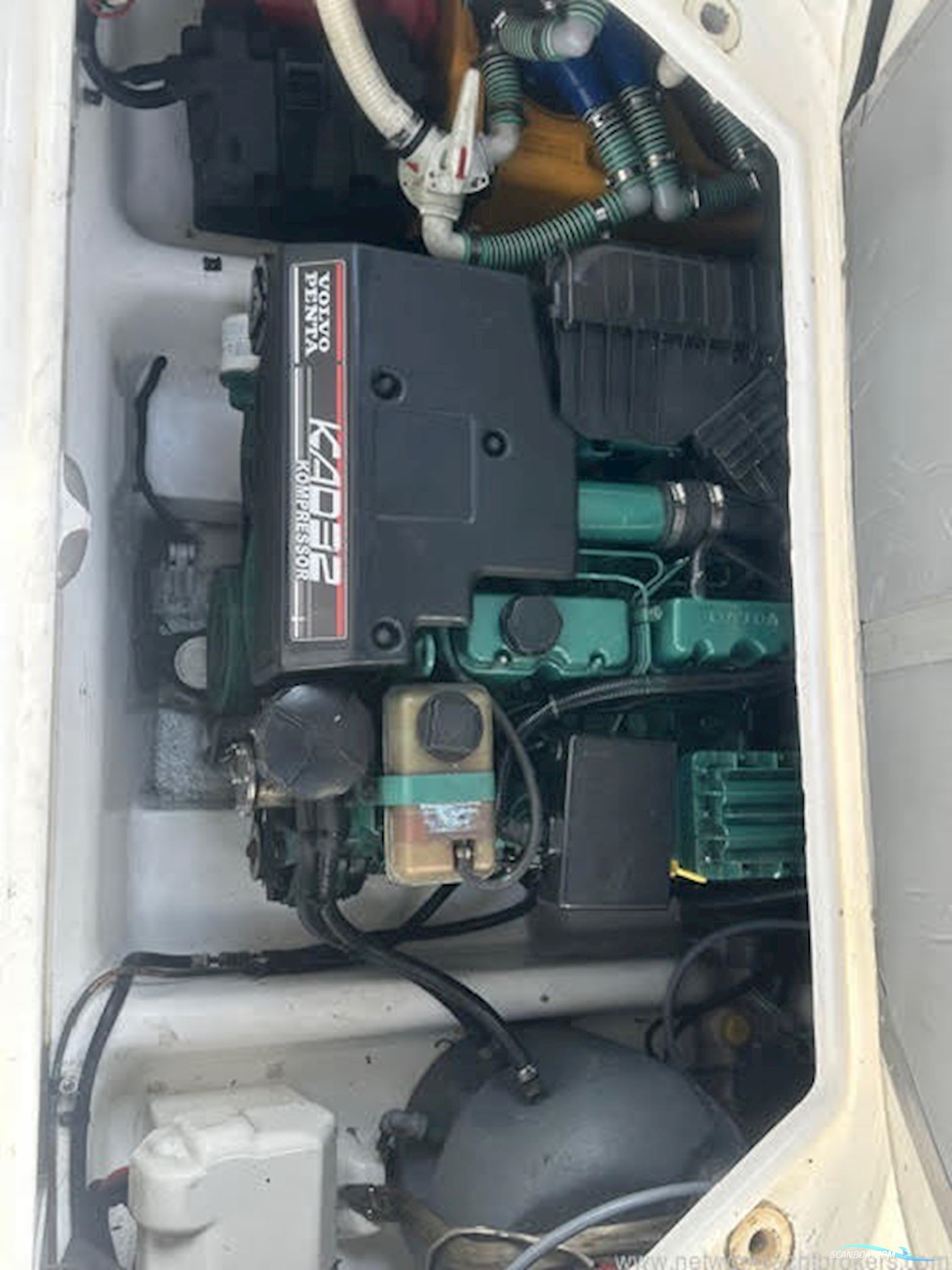 Sealine International S24