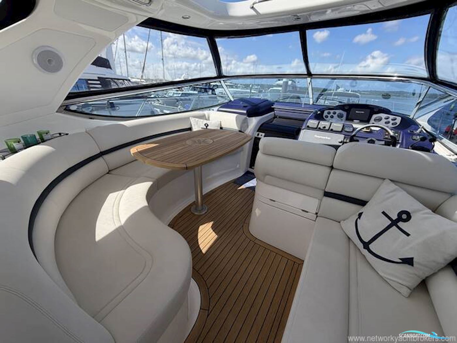 Sealine International S42