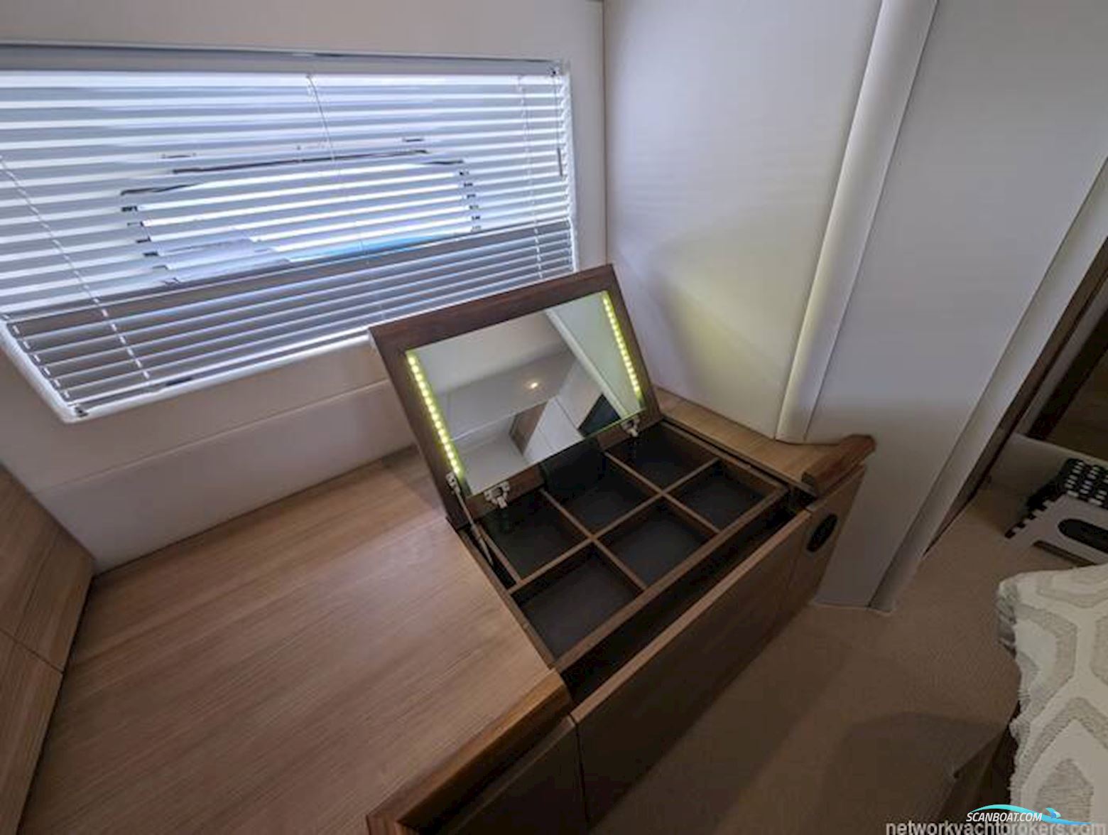 Sealine International SC47