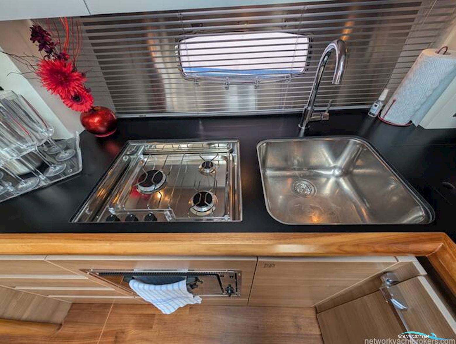 Sealine International SC47