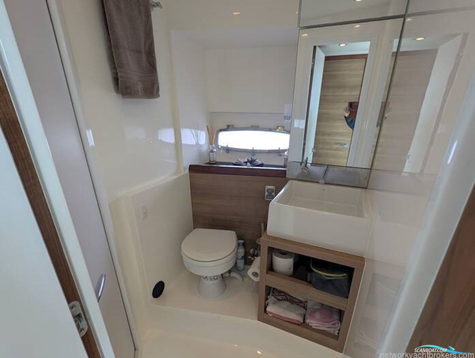 Sealine International SC47