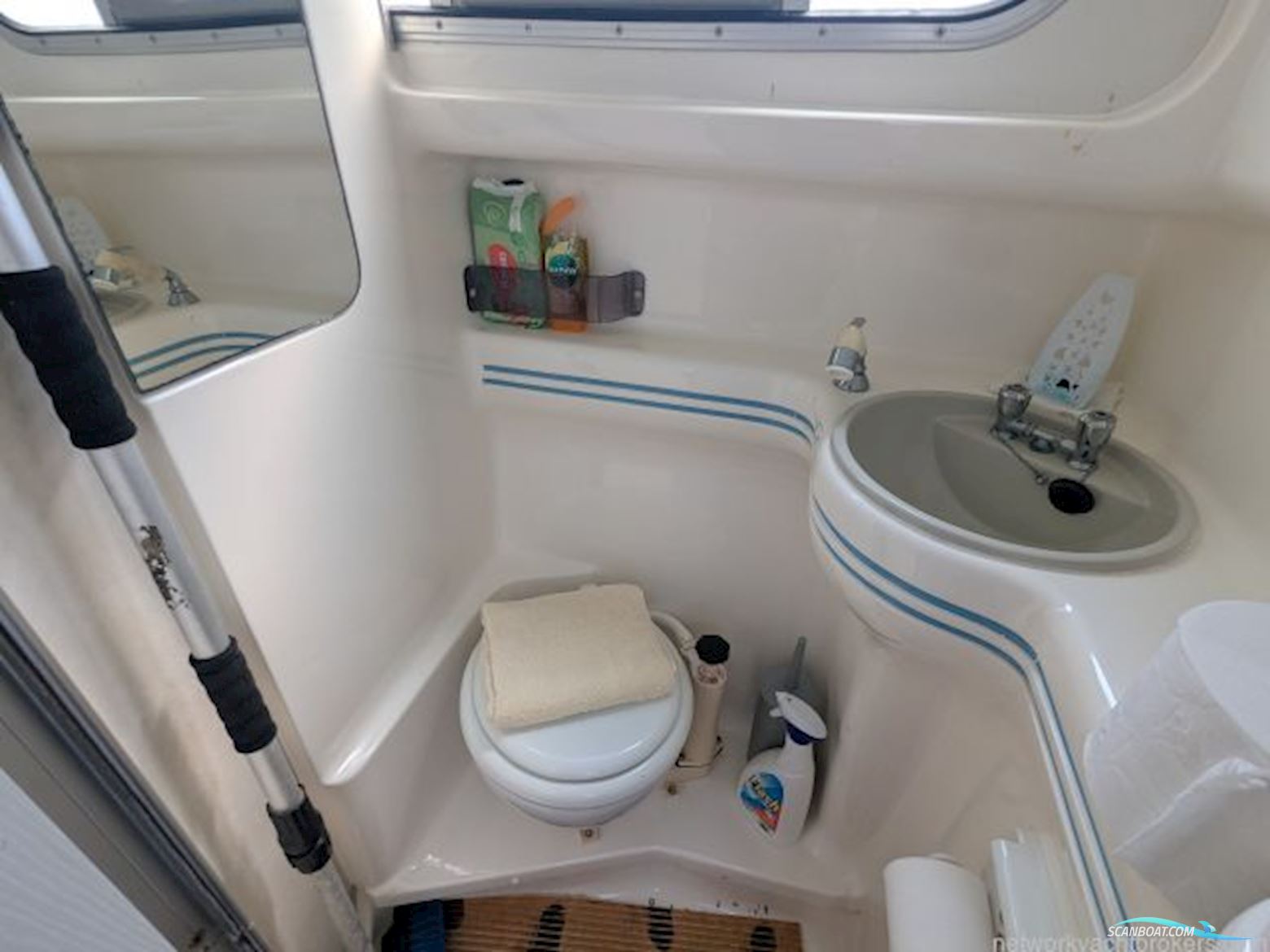 Sealine International Senator 230