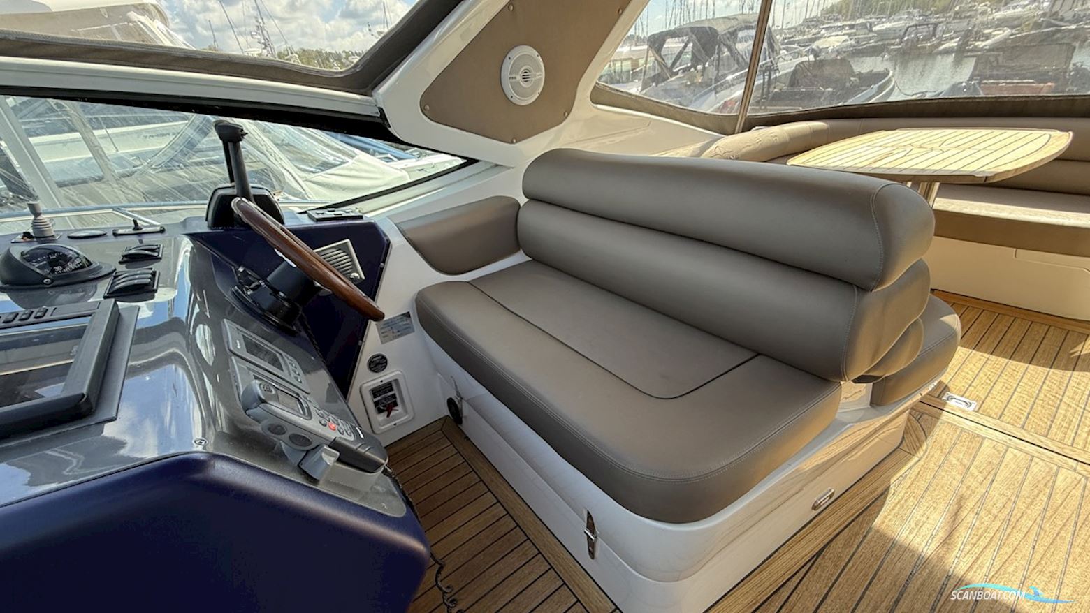 Sealine S34