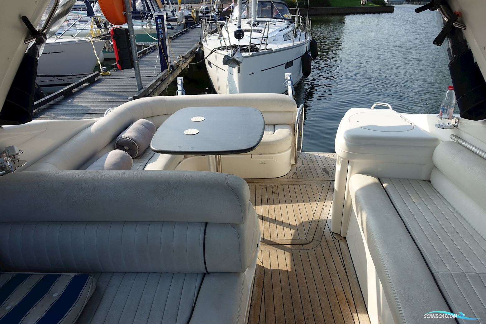 Sealine S34