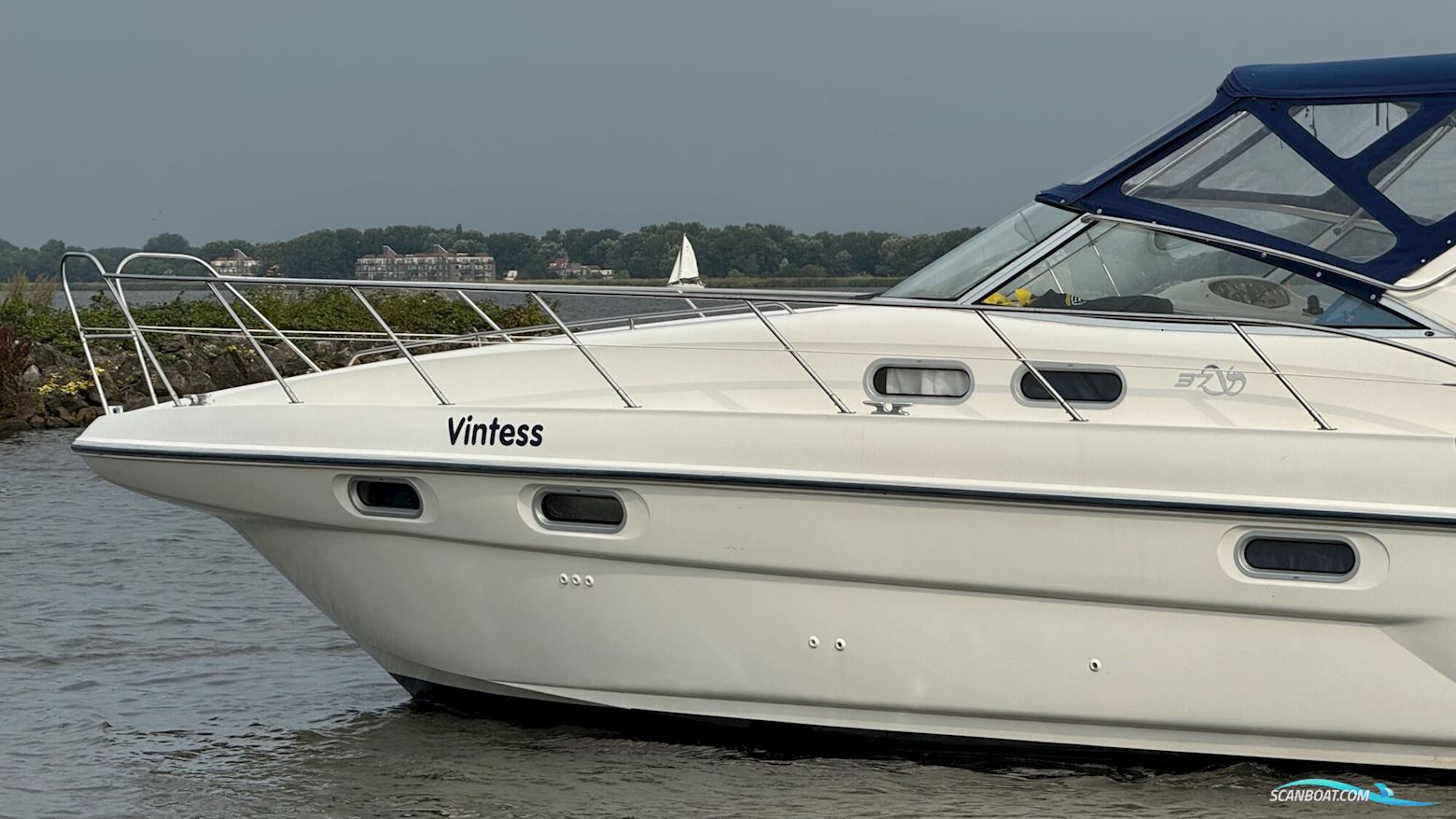 Sealine S37
