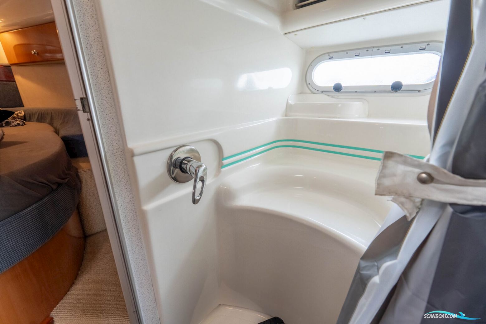 Sealine S37