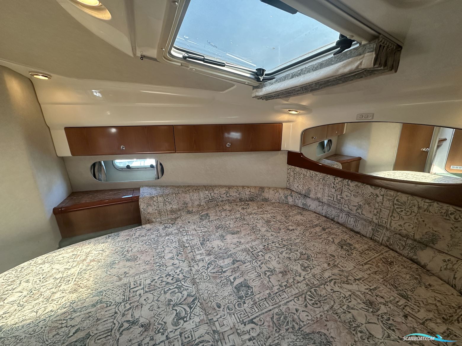 Sealine S37