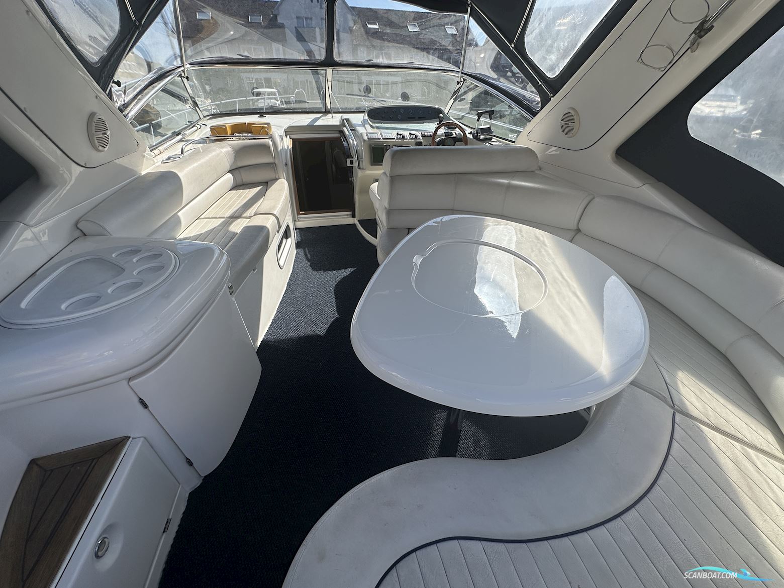 Sealine S37