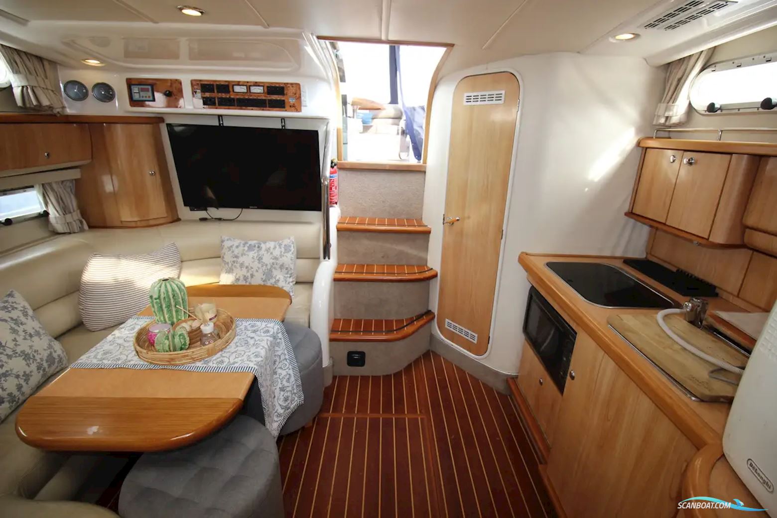 Sealine S37