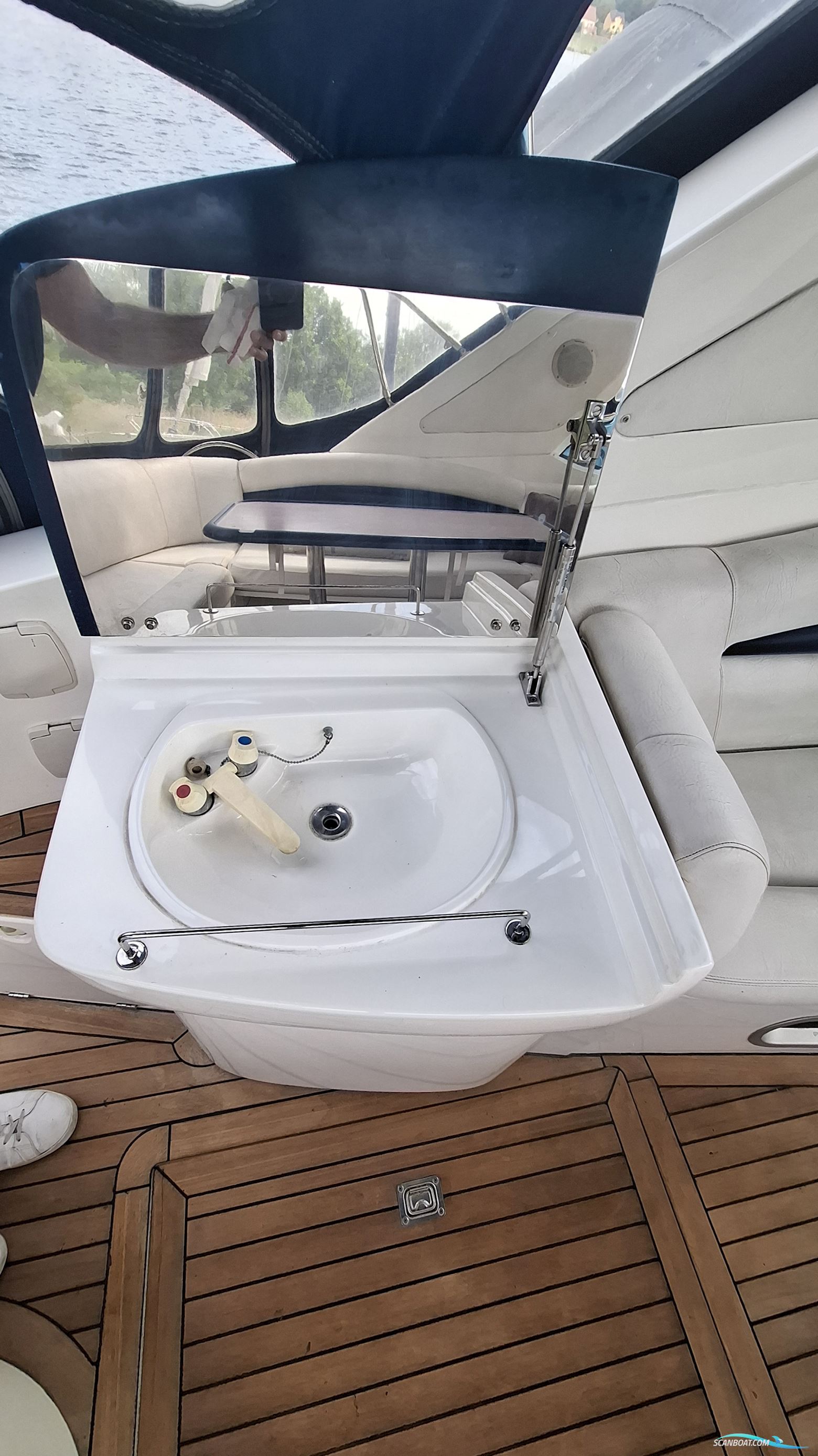 Sealine S38 Sports open
