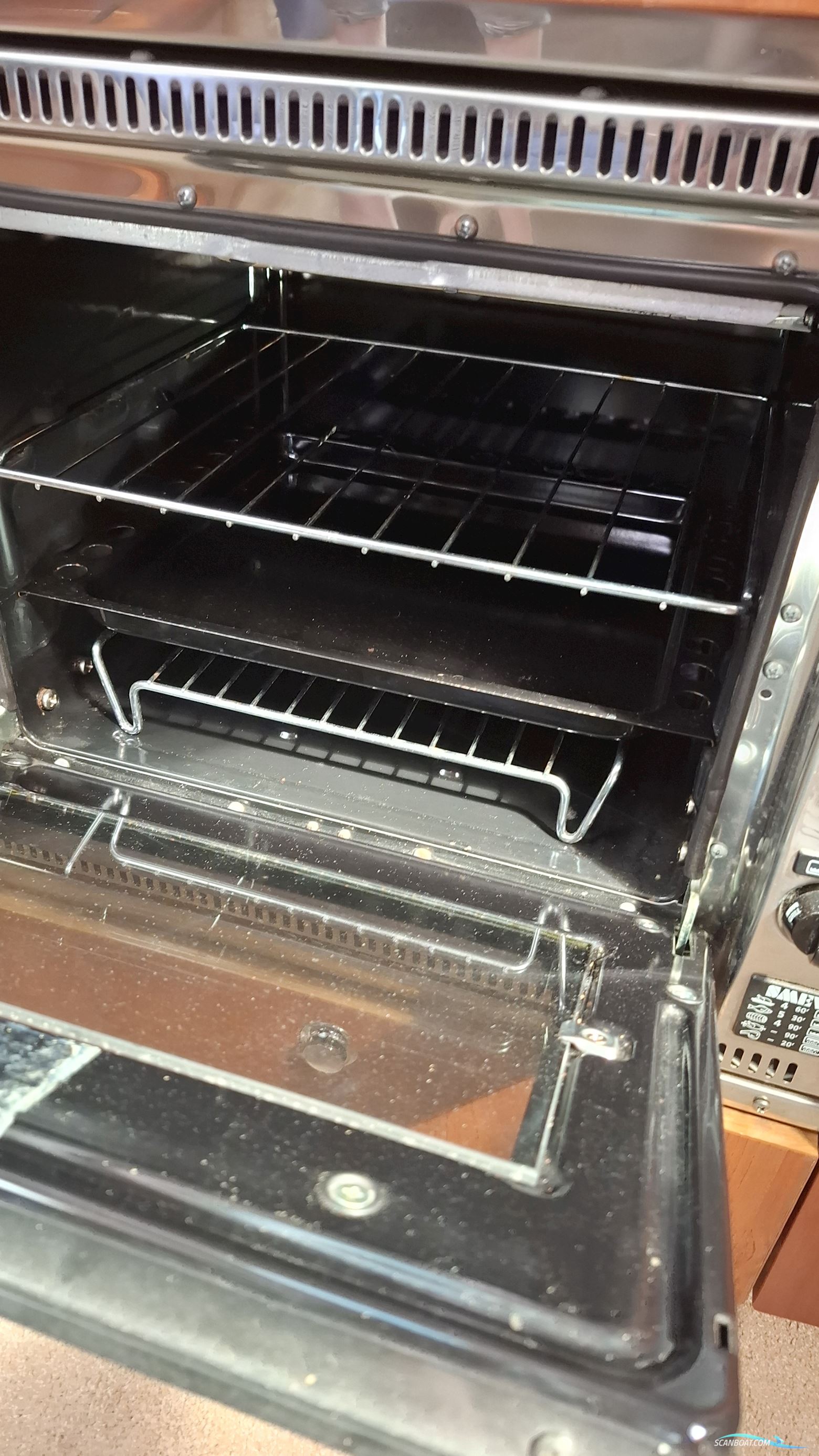 Sealine S38 Sports open