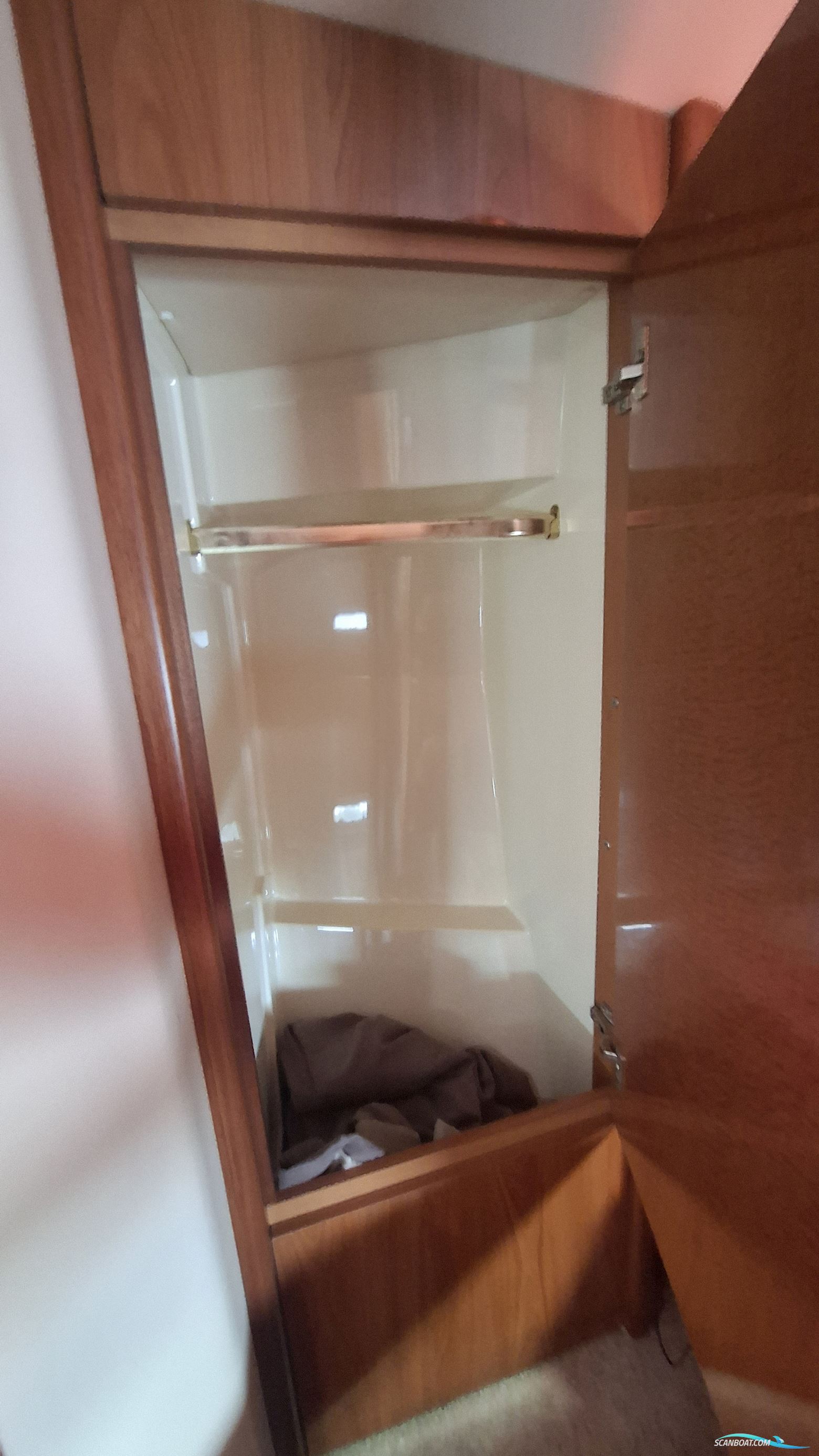 Sealine S38 Sports open